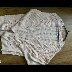 Urban outfitters oversized pink sweater XS